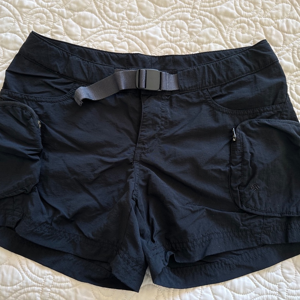 Columbia nylon shorts, size XS, low rise (8"), black.